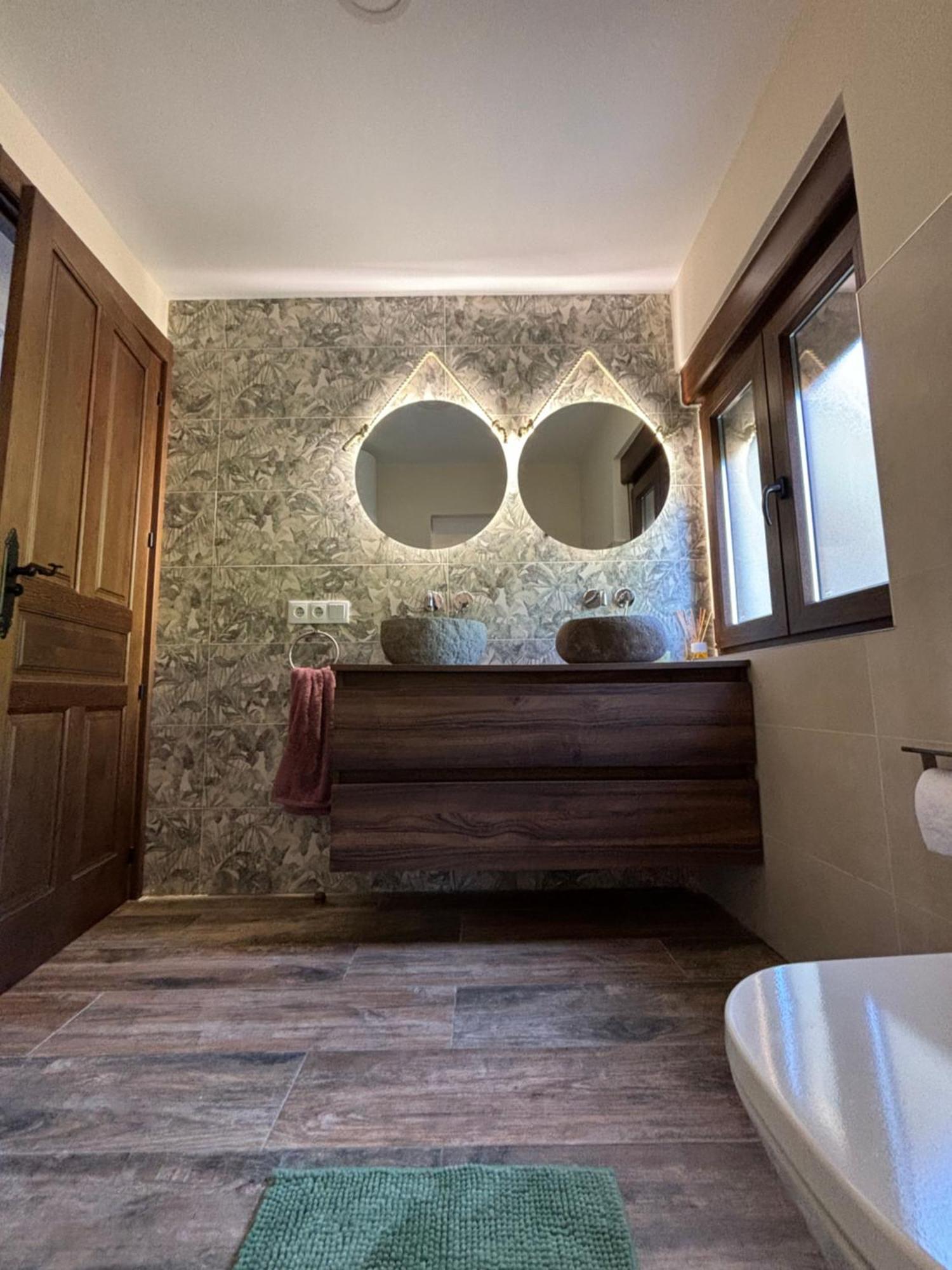 Villa Almastur Rural Siero Esterno foto